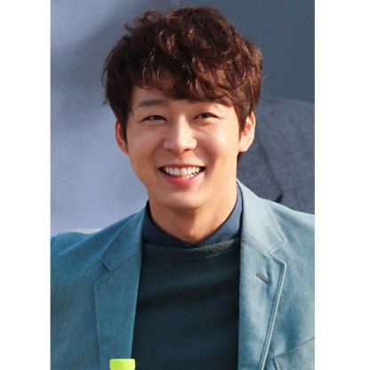 Park Yoo Chun / يوتشون